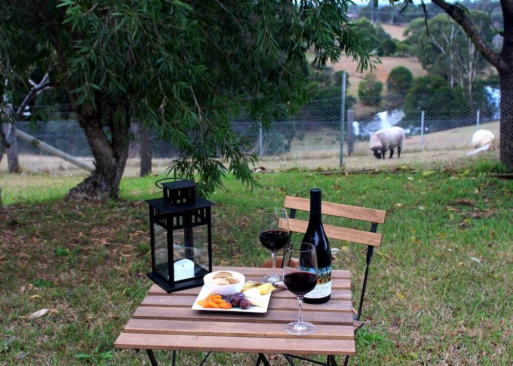 Blueberry Hills On Comleroy Farmstay - Self-Contained Cottages Kurrajong Bagian luar foto