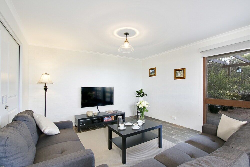 Blueberry Hills On Comleroy Farmstay - Self-Contained Cottages Kurrajong Bagian luar foto